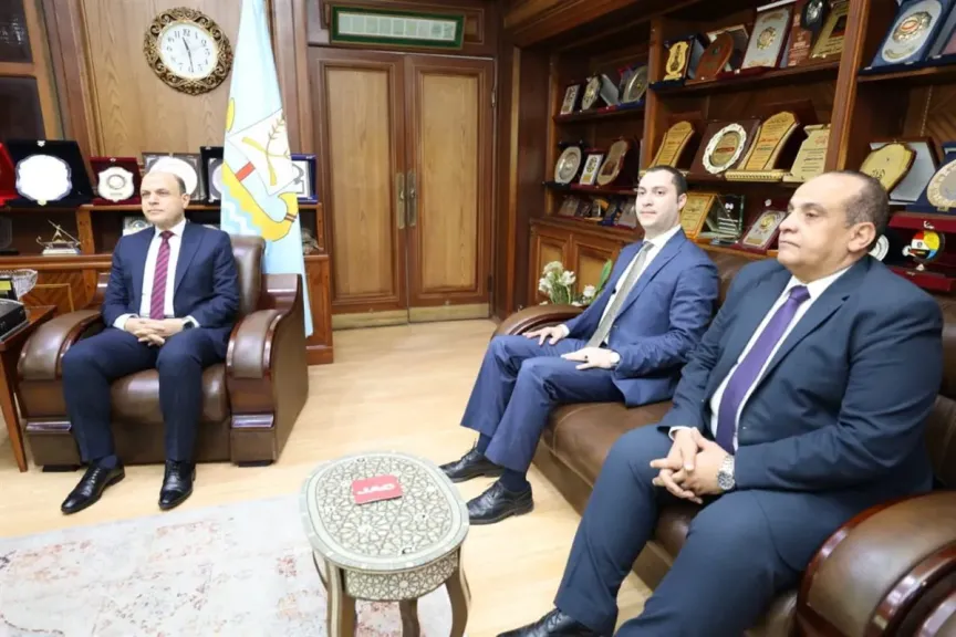 لضبط الأسواق وتحقيق الاستقرار الاقتصادي.. تعاون مشترك بين محافظ كفر الشيخ ورئيس حماية المستهلك