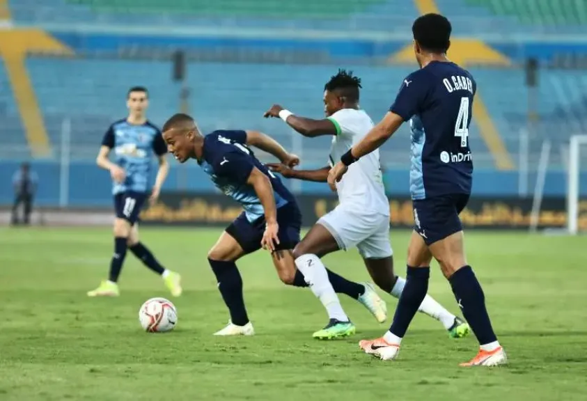 ترتيب الدوري المصري بعد خسارة بيراميدز أمام البنك.. الأهلي يتصدر والمنافسة تشتد