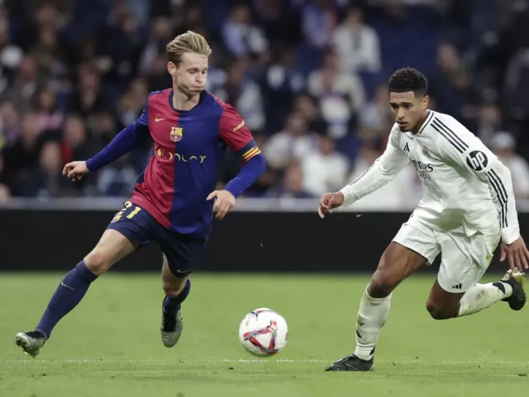 الكلاسيكو يقترب.. معلق مباراة برشلونة وريال مدريد في الدوري الإسباني