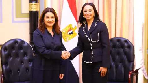 بمناسبة مرور ١٠ سنوات على...