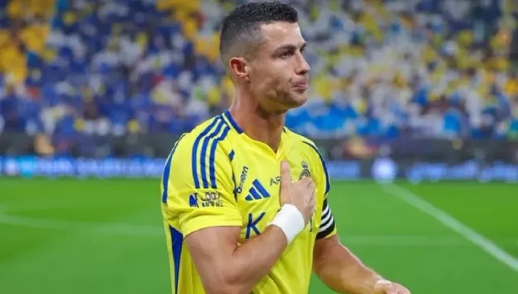 الدوري السعودي - كريستيانو رونالدو يجدد عقده مع النصر حتى 2027.. هل هي نهاية بيولي والمحليين؟