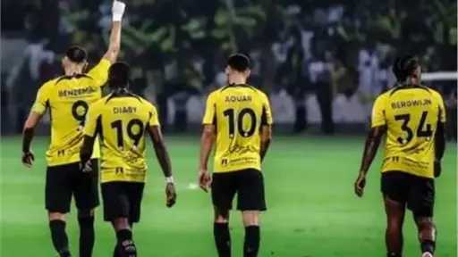 بنزيما يقود تشكيل اتحاد جدة...
