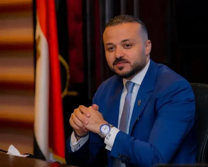 عضو بإدارة الأهلي يدعو بالصحة والسلامة لحسين لبيب رئيس نادي الزمالك