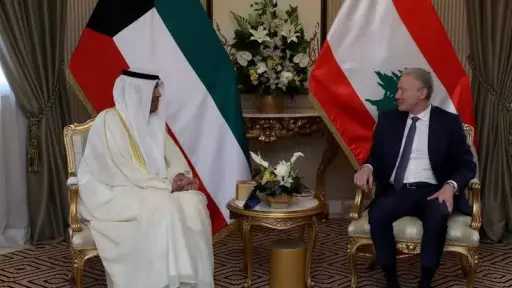 رئيس لبنان في الكويت لبحث...