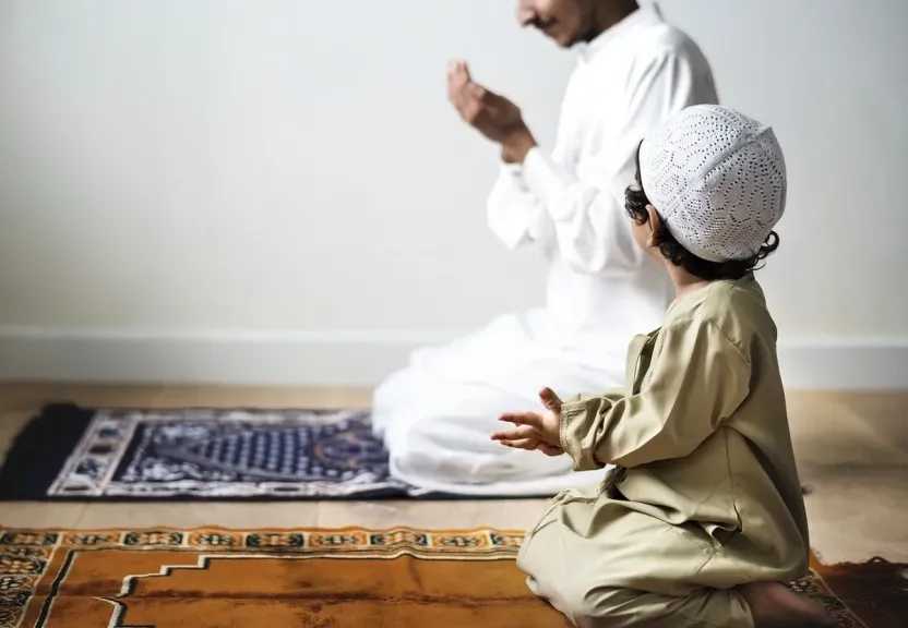 دعاء للابناء قصير مستجاب.. أجمل دعاء لصلاح الأبناء من القرآن