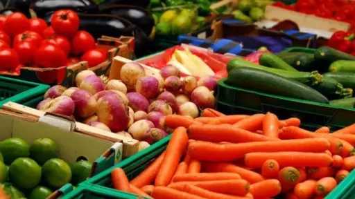 أسعار الخضروات في أسواق الأقصر...