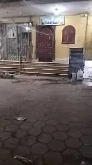 سرقة مسجد الرحمة المهداة بالحرفيين
