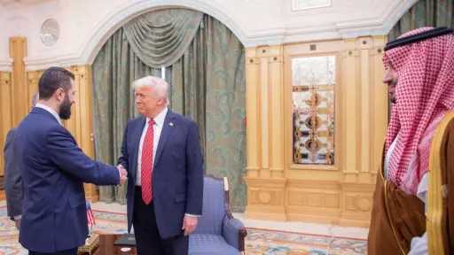 تفاصيل لقاء أحمد الشرع مع...
