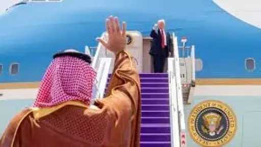 ضمن جولته الخليجية.. الرئيس الأمريكي...