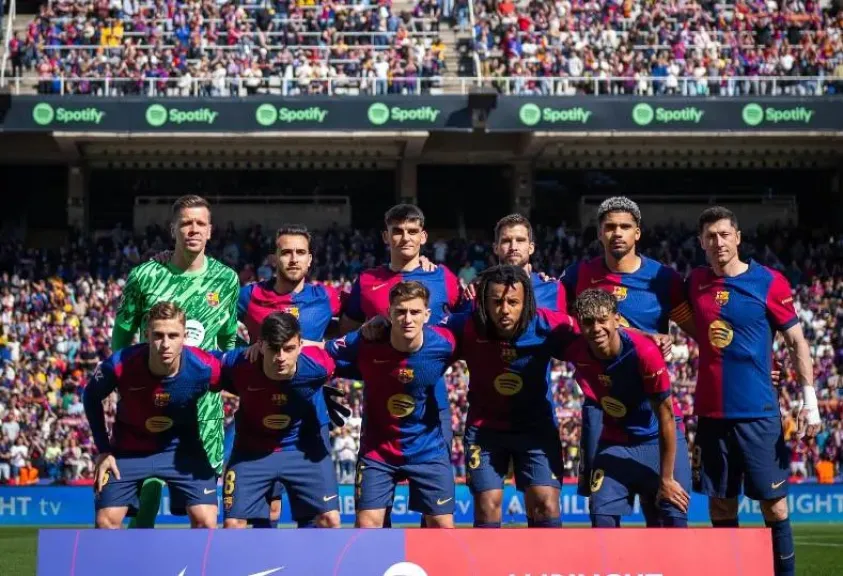 مواجهة اللقب.. معلق مباراة برشلونة اليوم ضد إسبانيول في الدوري الإسباني والقنوات الناقلة
