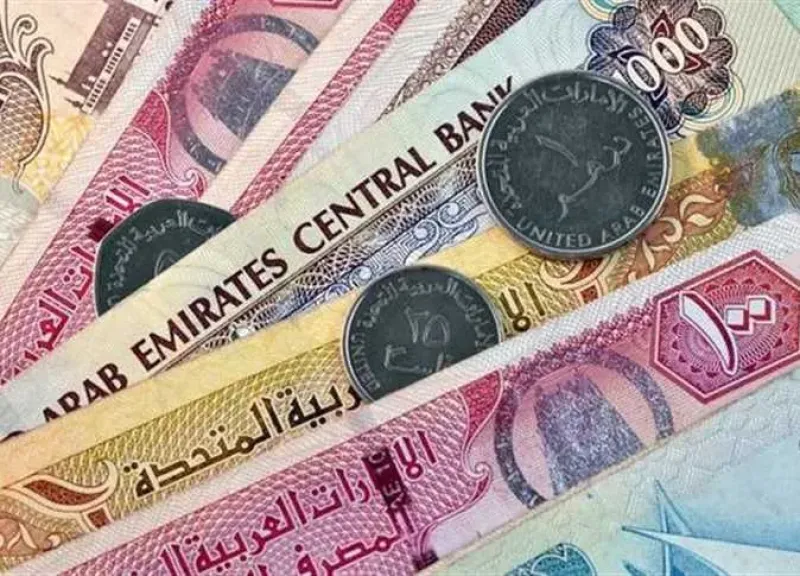 بين البنوك والسوق السوداء..  سعر الدينار الكويتي يواصل التحرك أمام الجنيه المصري