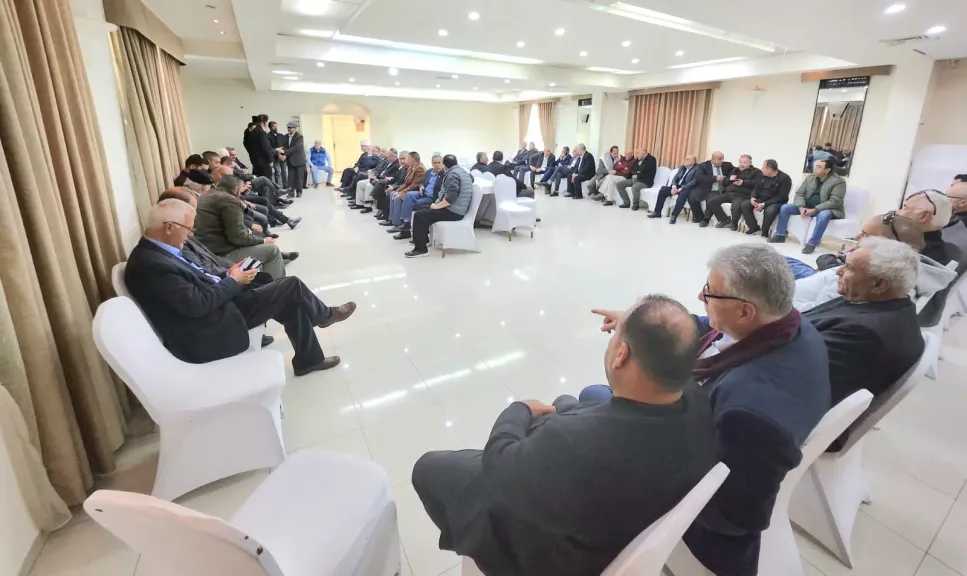 تفسير حلم العزاء في البيت للمرأة المطلقة والمتزوجة والعزباء لابن سيرين