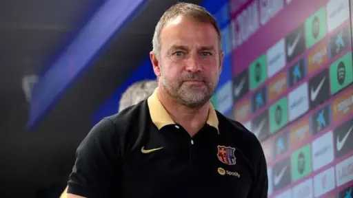 هل يحسم برشلونة الدوري الإسباني...