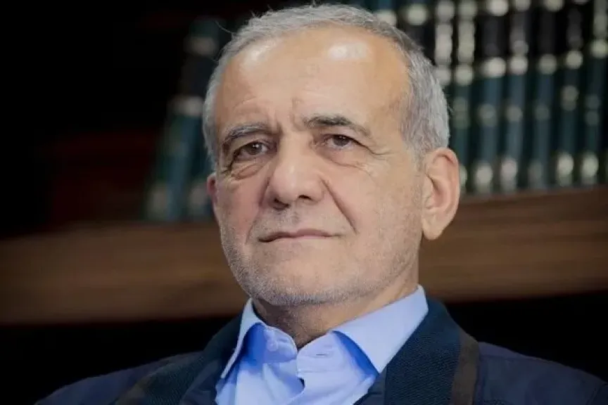 ”بزشكيان” يرد على تصريحات ”ترامب”: تفاوض لا تراجع عن المحادثات النووية مع واشنطن