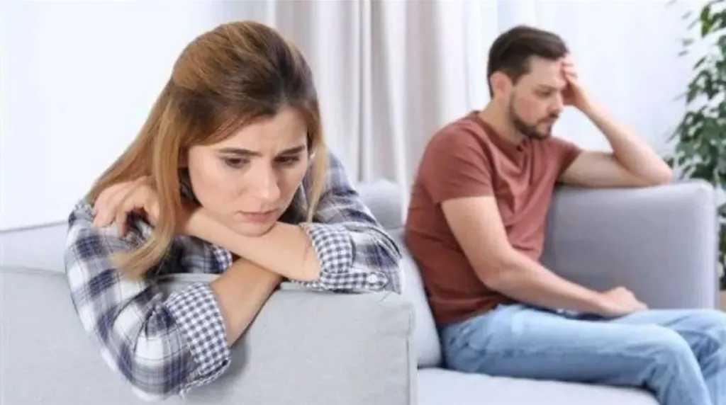 زوجة تطلب الطلاق بسبب ”اللبس الجريء” وتروي تفاصيل معاناة يومية أمام القضاء