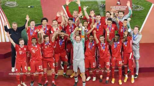 ”بايرن ميونخ” يتوج بلقب الدوري...