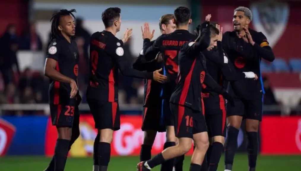 بقيادة ليفاندوفسكي.. تشكيل برشلونة الرسمي اليوم أمام فياريال في الدوري الإسباني