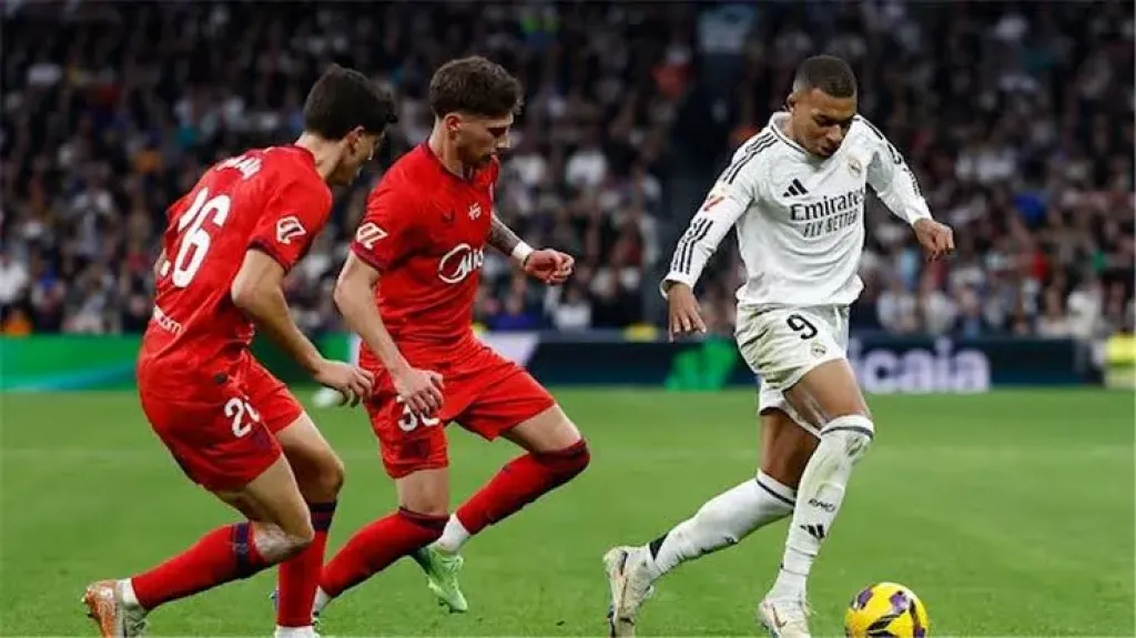 ريال مدريد وإشبيلية
