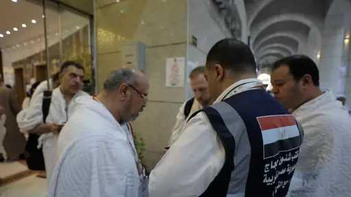 أول أفواج بعثة القرعة يصلون...