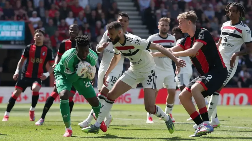 مانشستر يونايتد في مباراة ضد بورنموث
