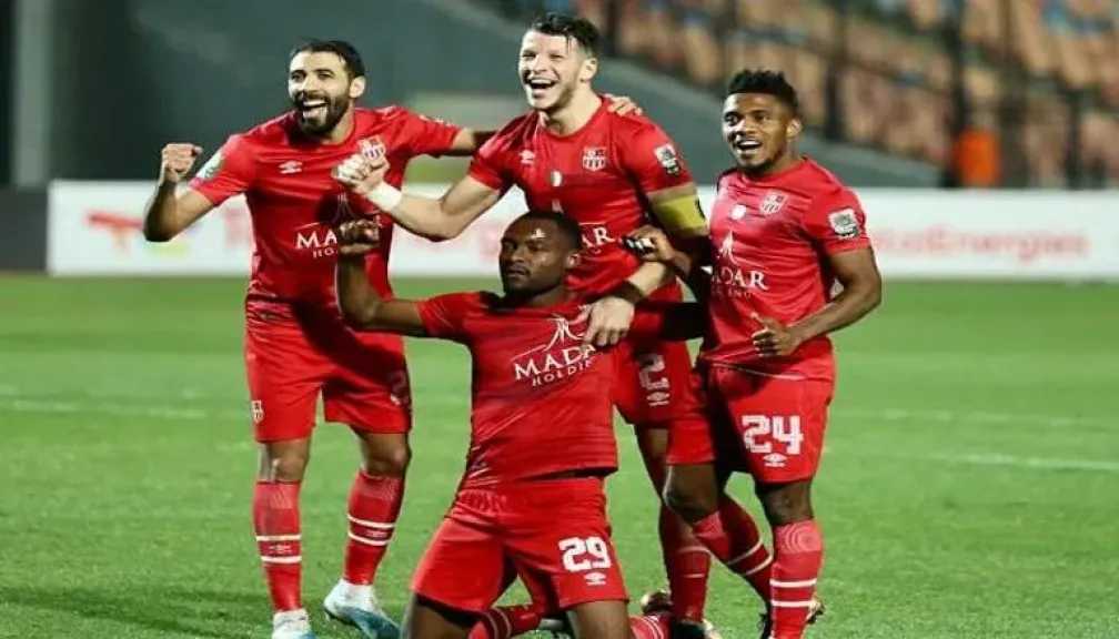 نتيجة مباراة شباب بلوزاد واوليمبي الشلف في الدوري الجزائري.. ليلة تألق محيوس ومزيان