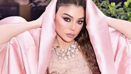 إقبال غير مسبوق.. نفاذ تذاكر...