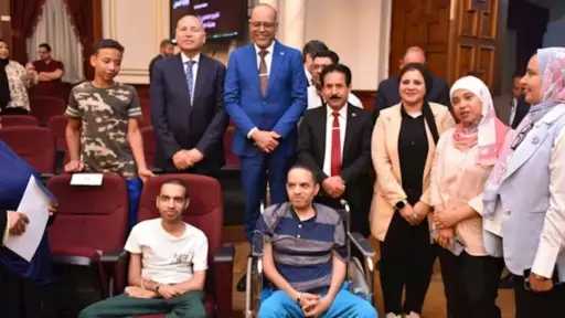 فرصة حياة جديدة.. وزير العمل...
