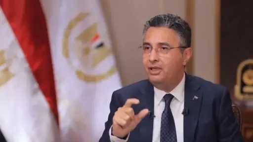 وزير التموين يطمئن: مخزون السلع...