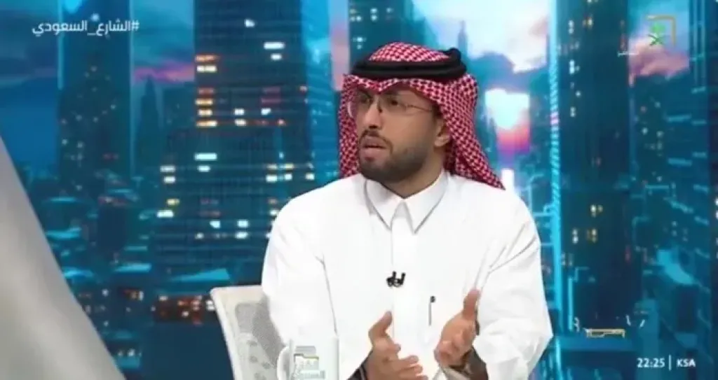 يعد تسريب.. خبير في الأمن السيبراني يوضح عقوبة الموظف إذا استخدام معلومات عمله في الذكاء الاصطناعي