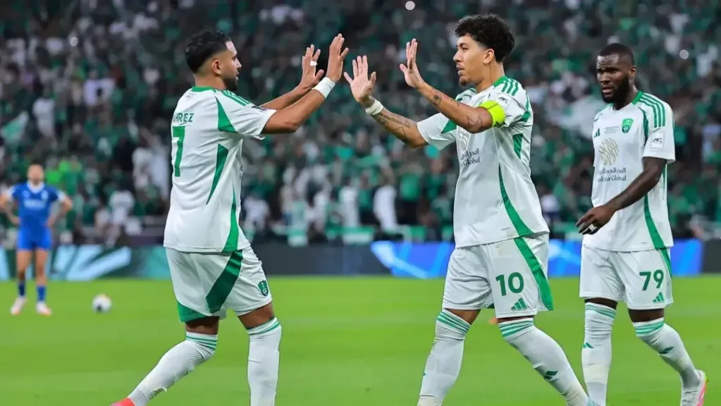 القنوات الناقلة لمباراة الأهلي اليوم ضد الاتفاق في دوري روشن مع الموعد