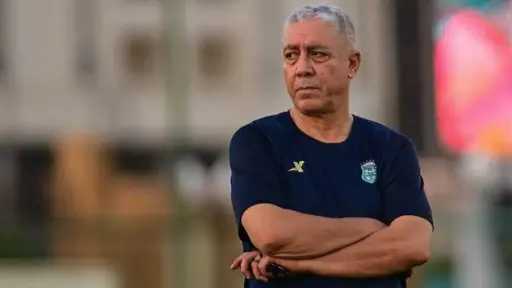 محمد عمر: إلغاء الهبوط يهدد...