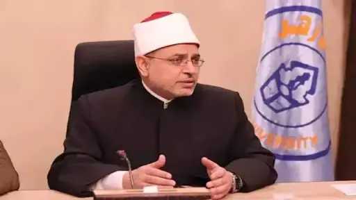 رئيس جامعة الأزهر يشجع الباحثين...