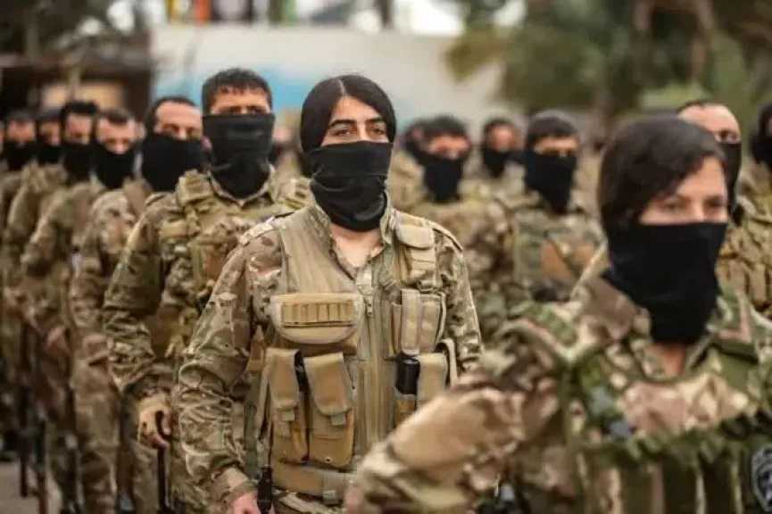 تركيا تحشد وقسد تُسلح أنصارها.. هل تندلع الحرب في الشمال السوري؟
