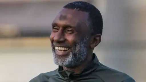 أحمد الكأس.. اثق تمامًا في...