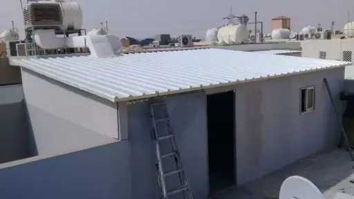 استخدامات الساندوتش بانل في المباني...