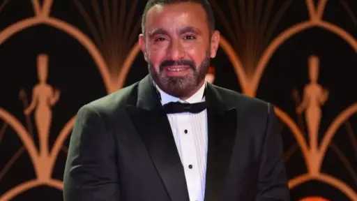 ”طارق الشناوي” يحث ”أحمد السقا”...
