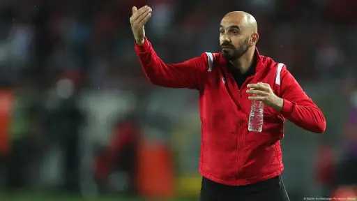 وليد الركراكي بين النقد والتحدي:...