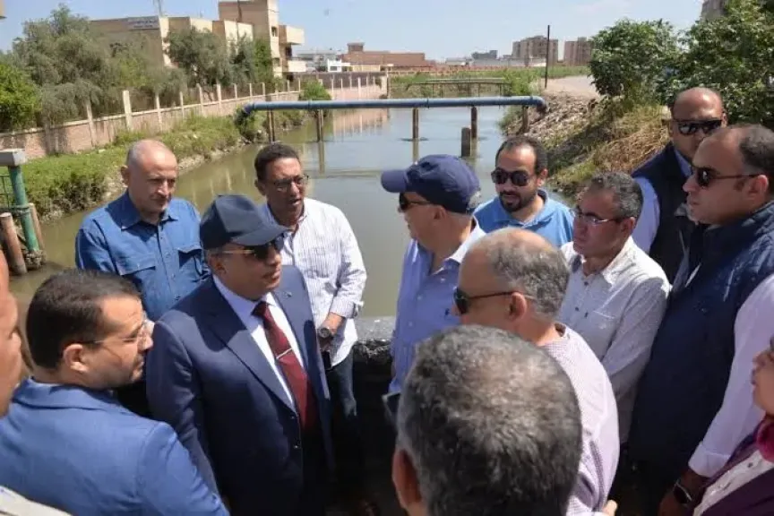 وزير الري في الدقهلية مع المحافظ