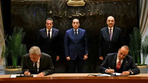 شراكة مصرية أمريكية لتصنيع الأدوية...