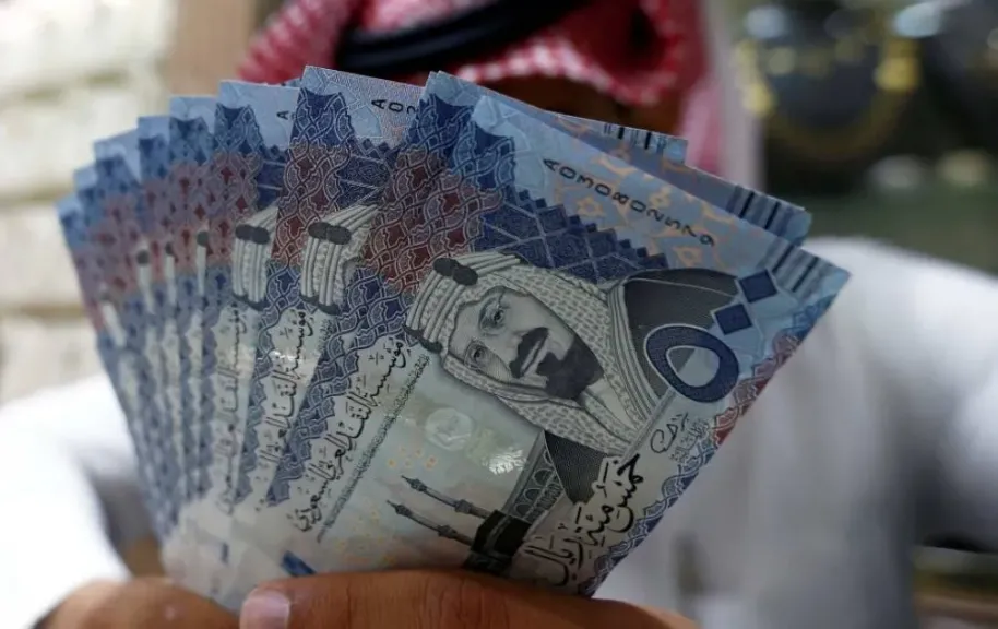 الريال مقابل الجنيه