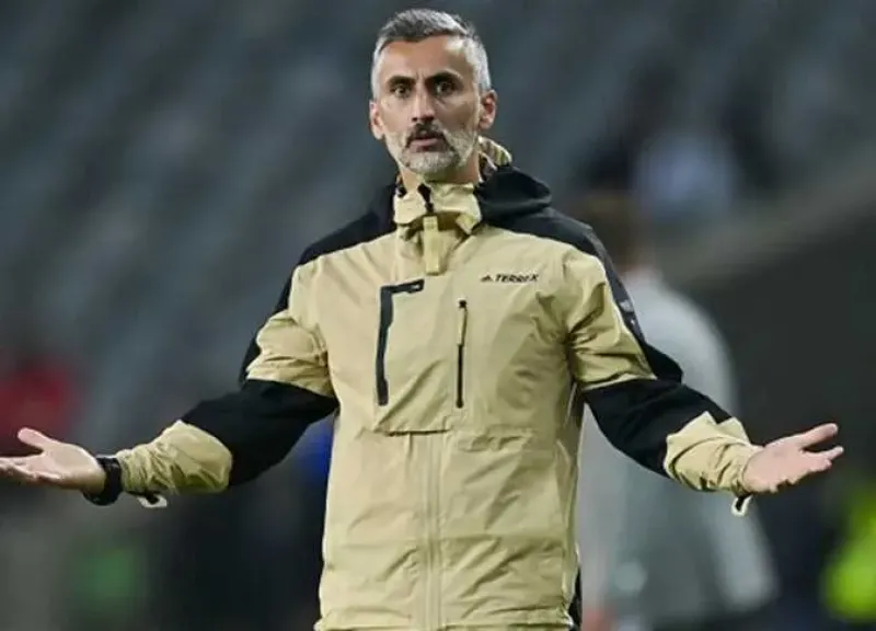 رسميًا.. الأهلي يُعلن التعاقد مع خوسيه ريبييرو لمدة عامين