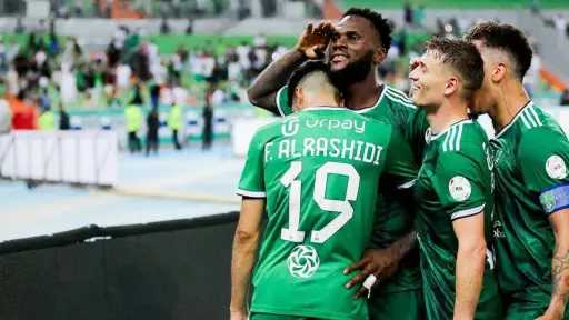 الأهلي السعودي يقترب من بيع...