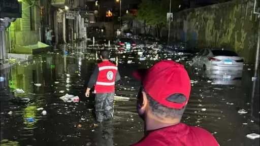 الإسكندرية تغرق تحت الأمطار.. والهلال...