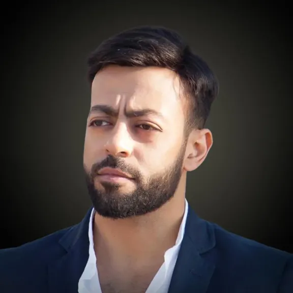 تامر عاشور