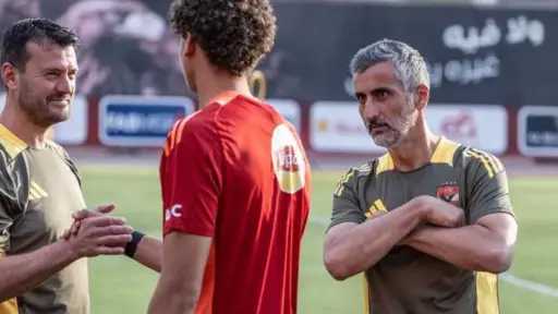 ريڤيرو يسيطر على أول تدريب...