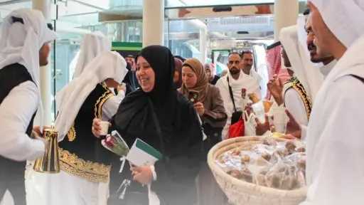 بين دماء الشهداء وأنوار المسجد...