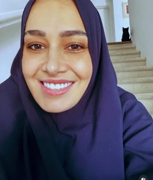 الفنانة حلا شيحة