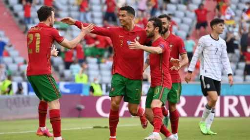 دوري أمم أوروبا - أرقام...