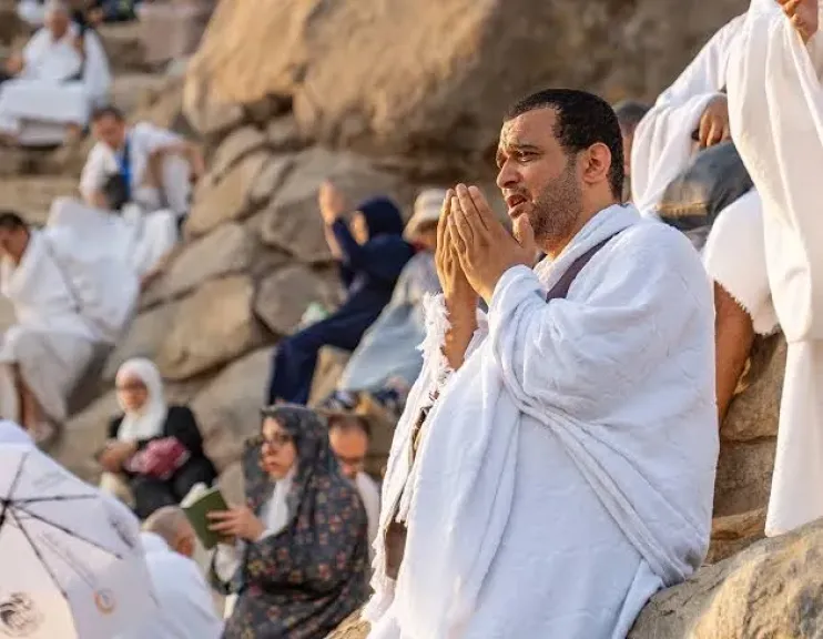الحجاج على جبل عرفات
