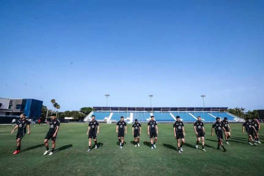 شاهدها مجانًا.. تردد القناة الناقلة لمباراة الأهلي وباتشوكا الودية استعدادًا لكأس العالم للأندية